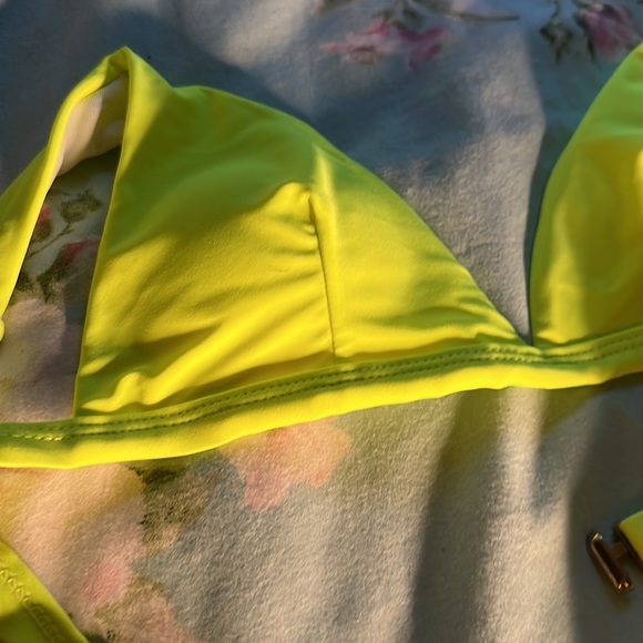 Yellow ZAFUL Bikini - Picture 2 of 2
